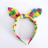 Brick knotty bow
