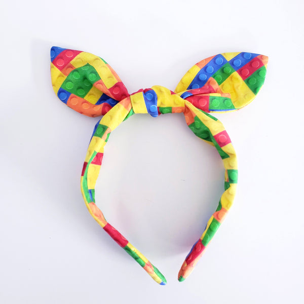 Brick knotty bow