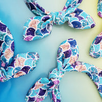 Mermaid Scales Knotty Bow