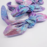 Iredescent Knotty Bow / blue pink purple shimmer