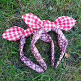 Picnic basket and cloth knotty Bow
