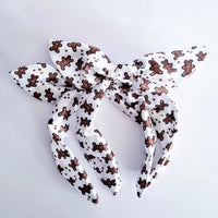 Gingerbread Mouse knotty bow